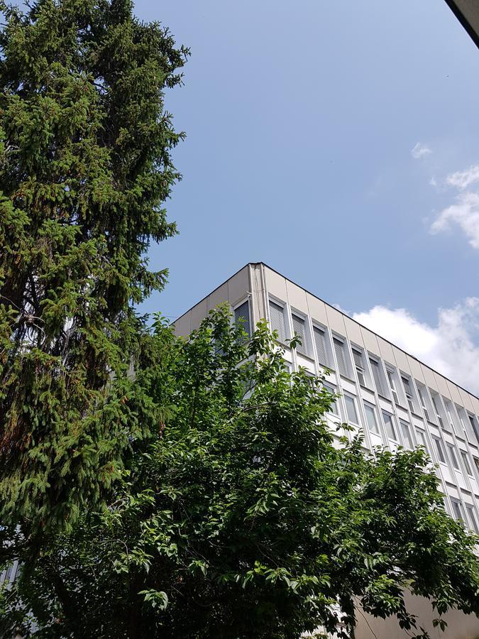 Unicorniselit Apartmanok Eger Esterno foto